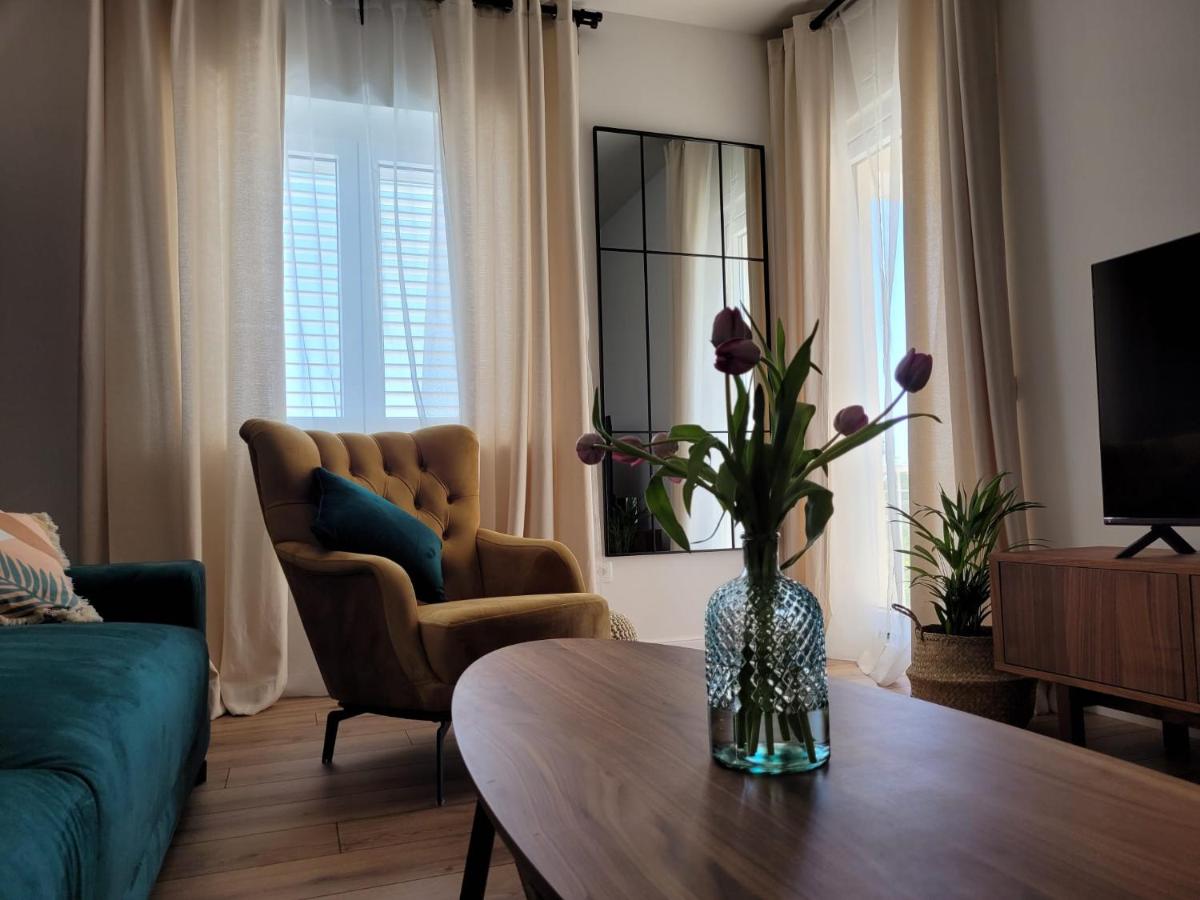 Living room detail